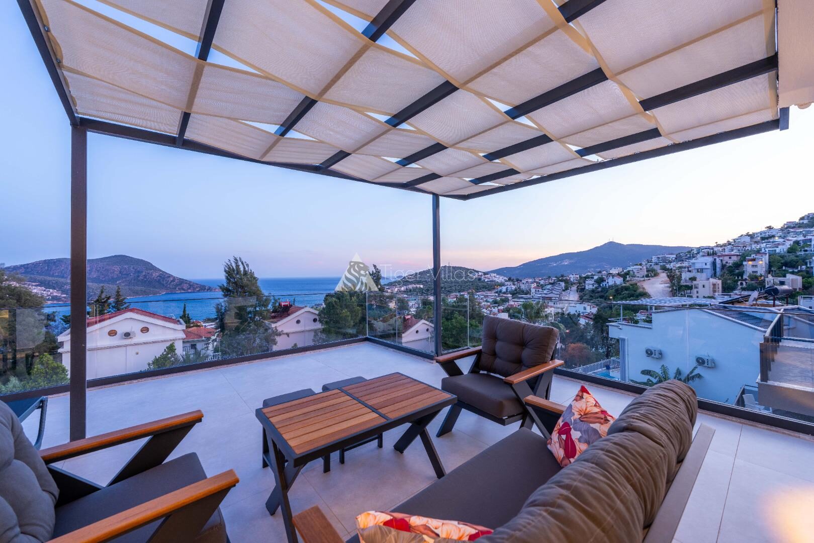 Villa Lovelet 2 — 66