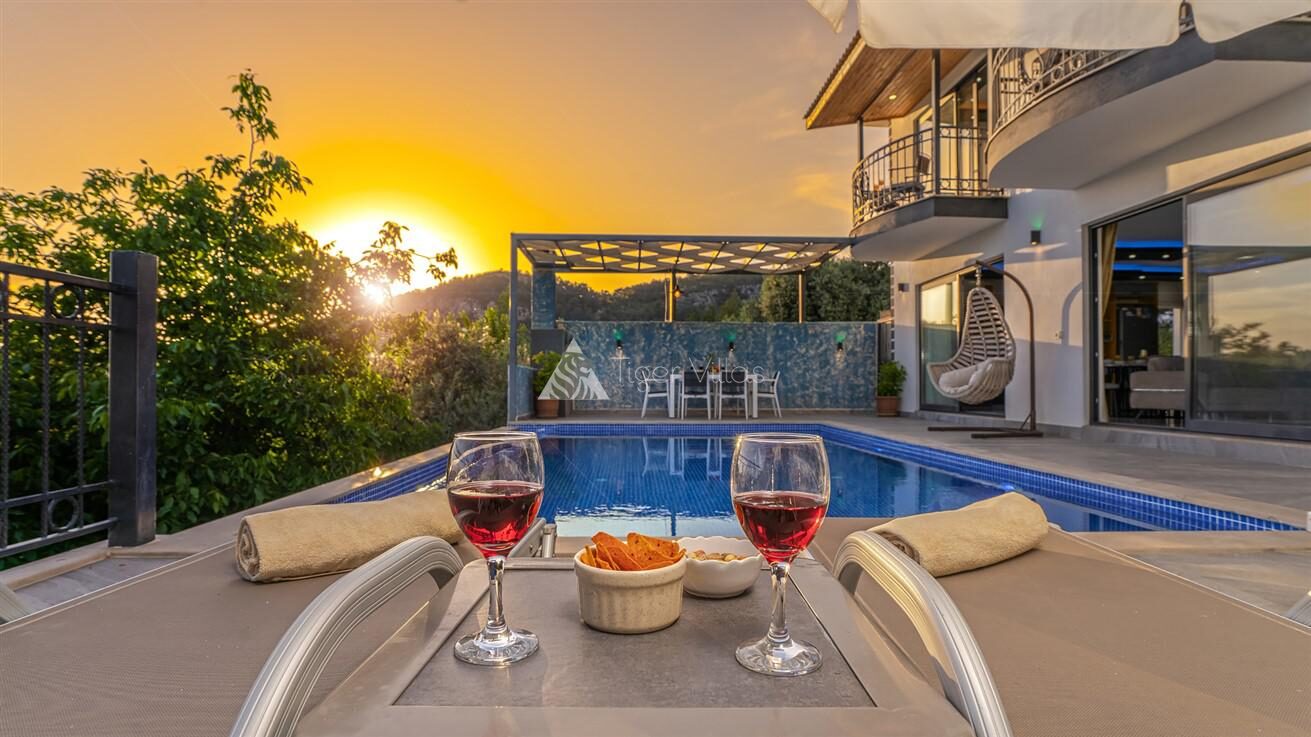 Villa Alara — 10