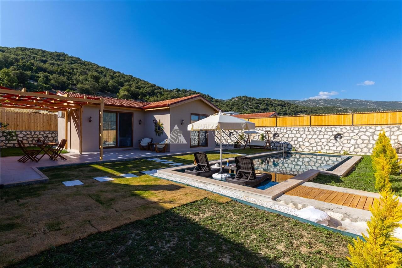 Villa Green — 16