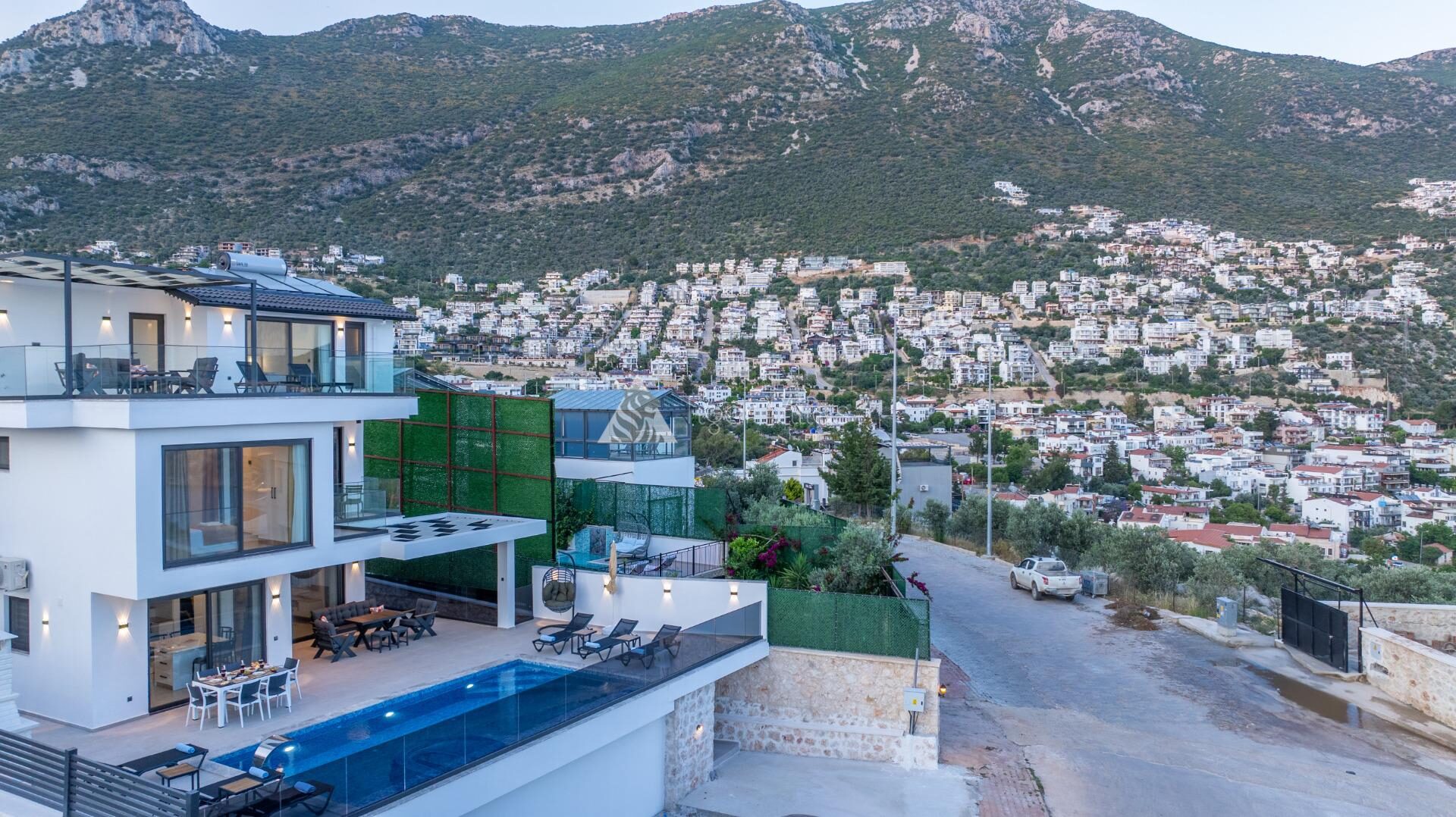 Villa Lovelet 2 — 88