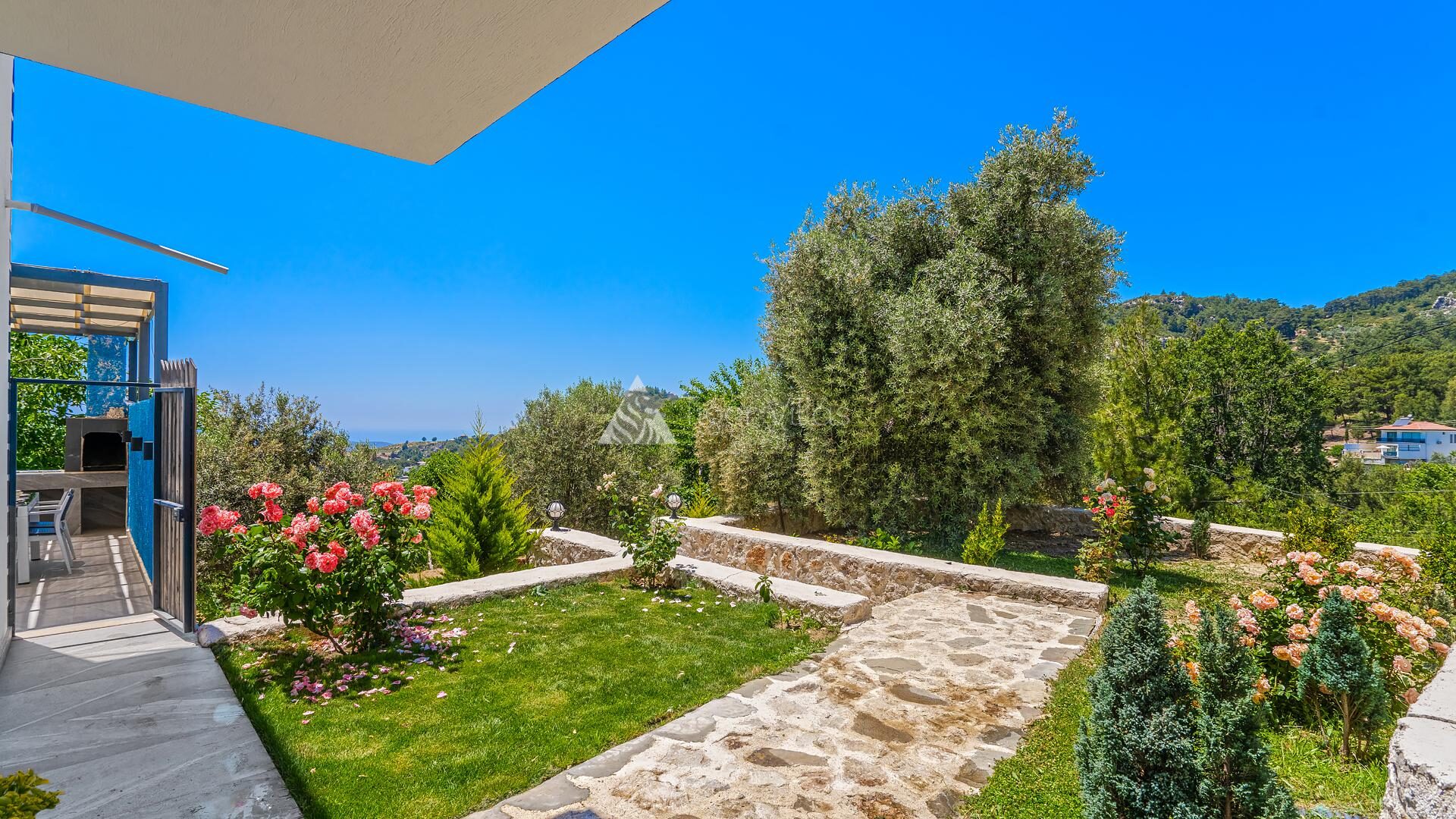 Villa Alara — 47