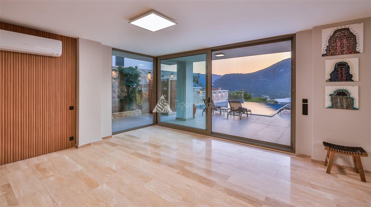 Villa Eliza — 48