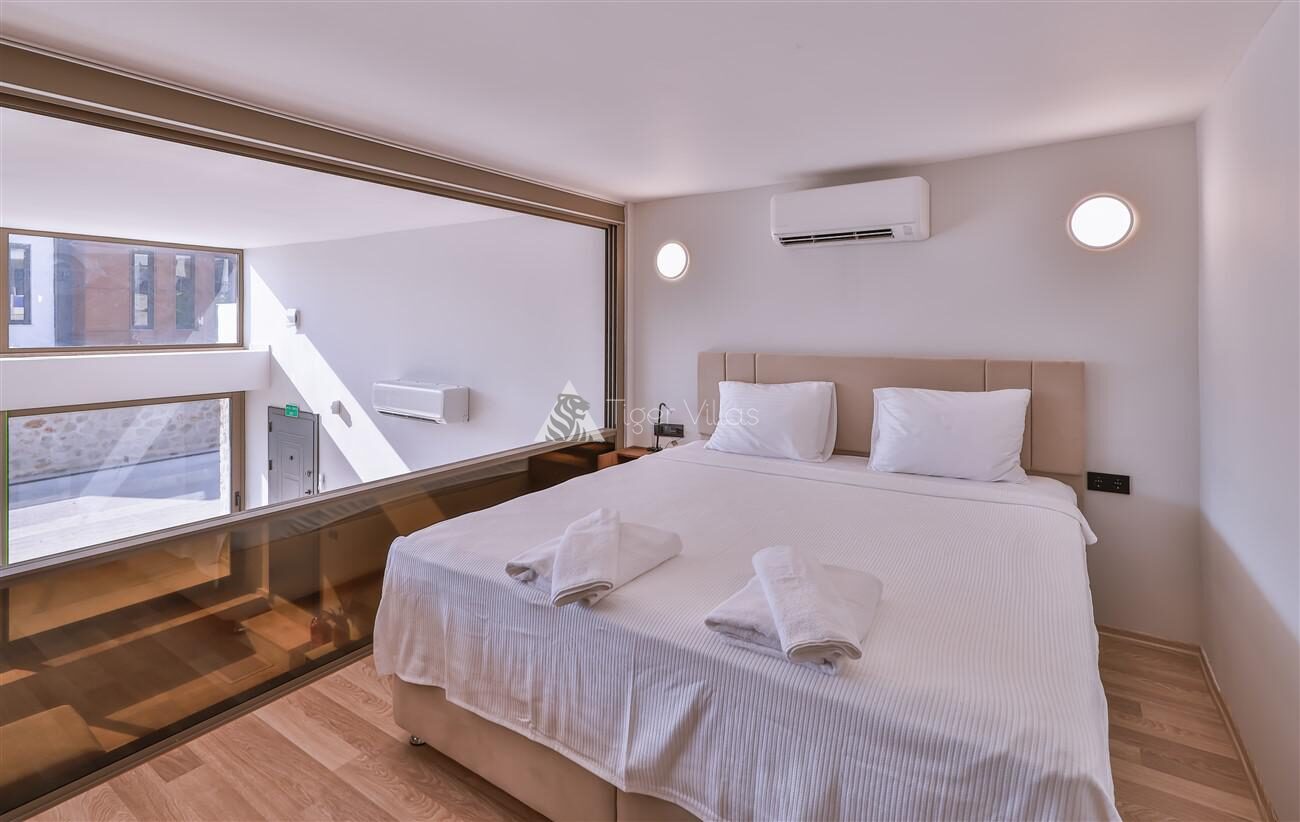 Villa Eliza — 63