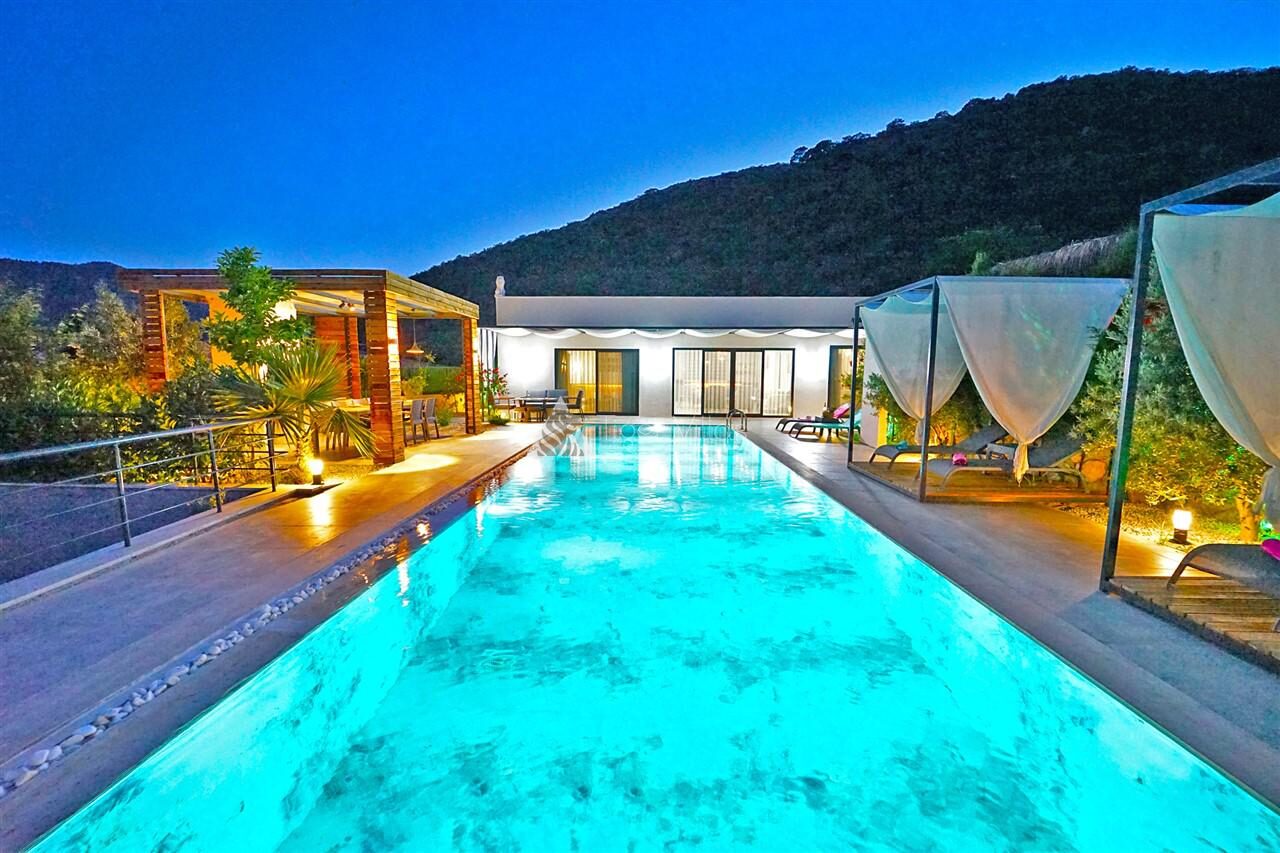 Villa Mamon Luxury Life — 4