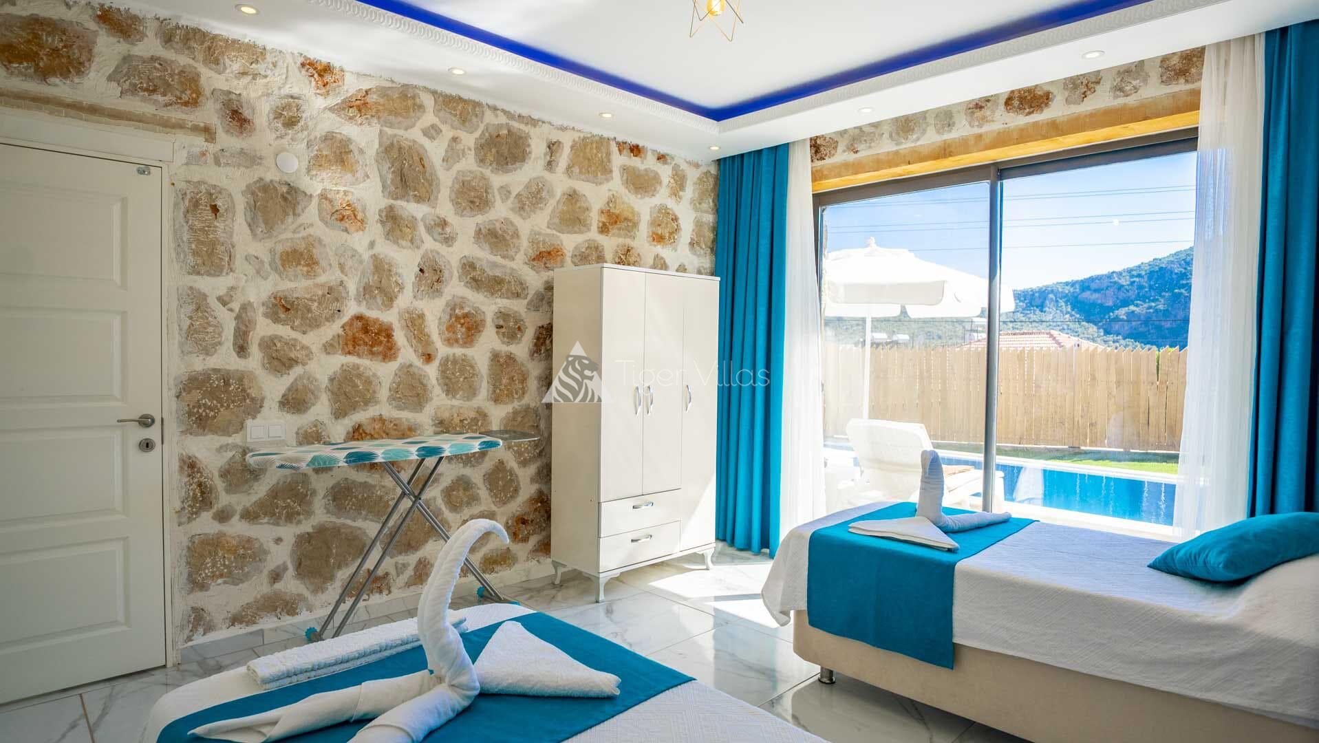 Villa Pamir — 39