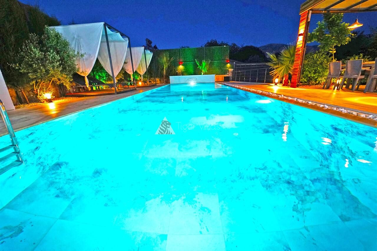 Villa Mamon Luxury Life — 147