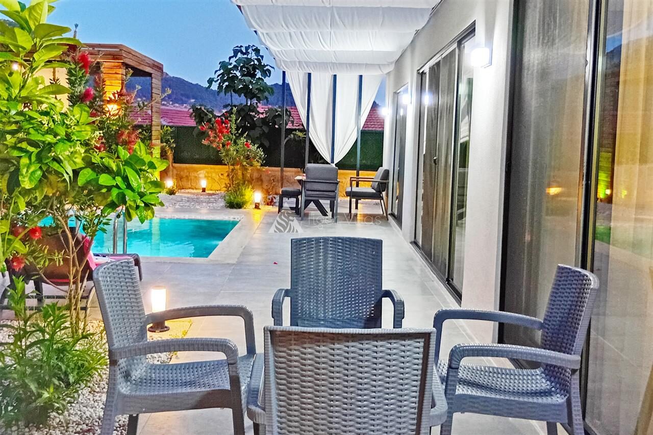 Villa Mamon Luxury Life — 150