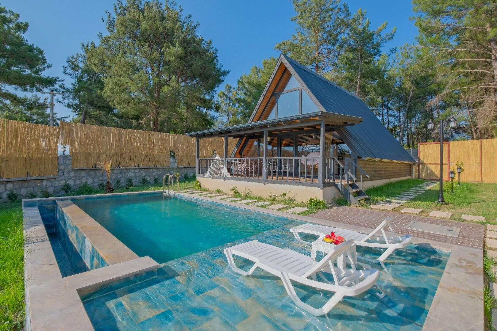 Villa Ecka 2 — 12