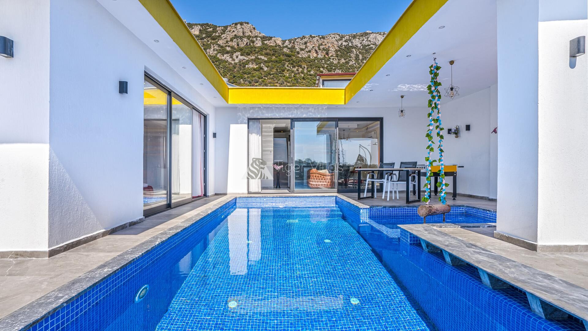 Villa Ecrin — 8