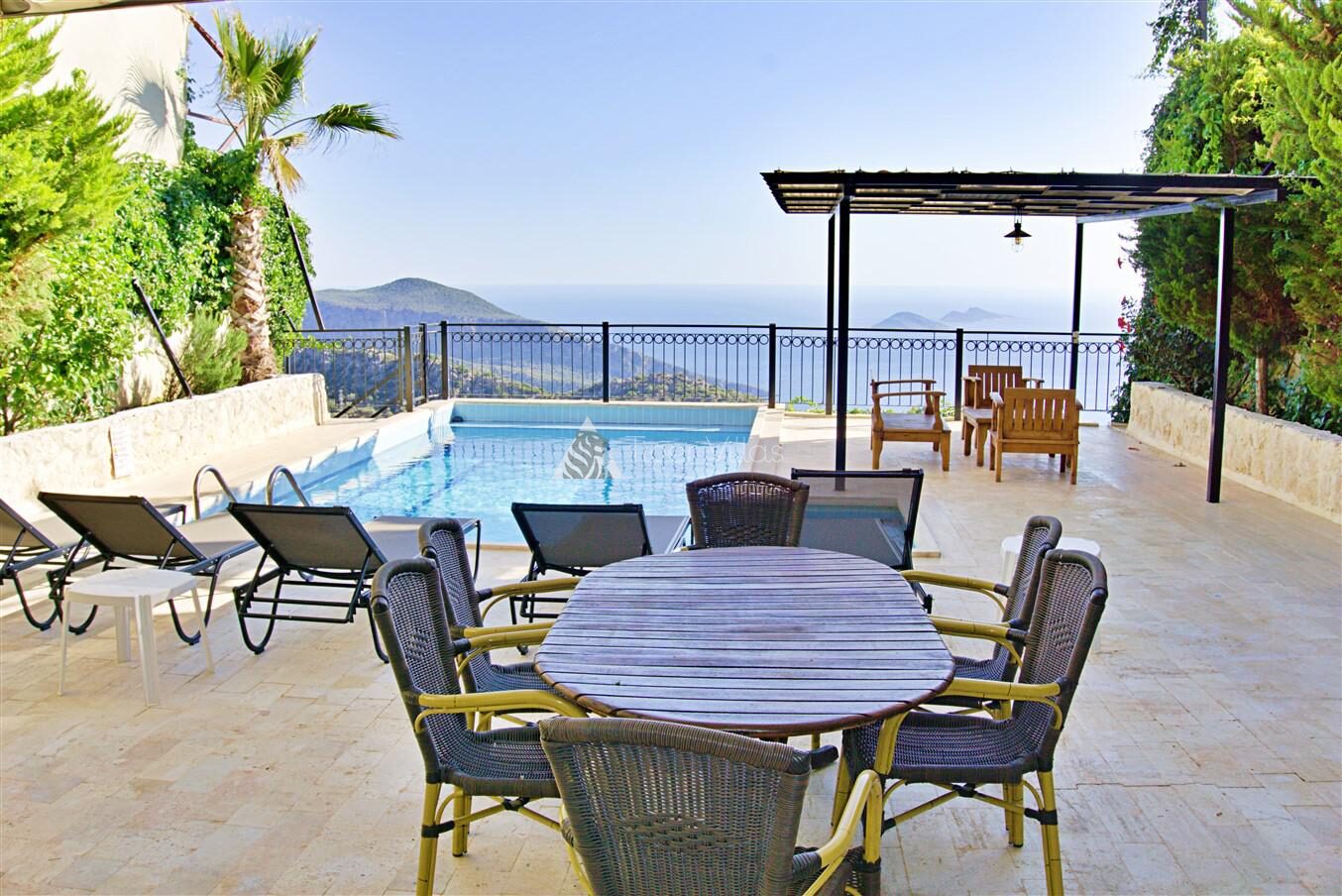 Villa Zümrüt 1 – villa for rent in Kördere