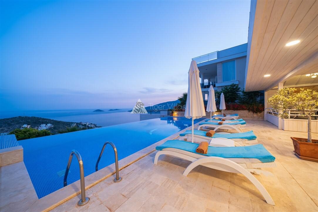 Villa Kayra — 15