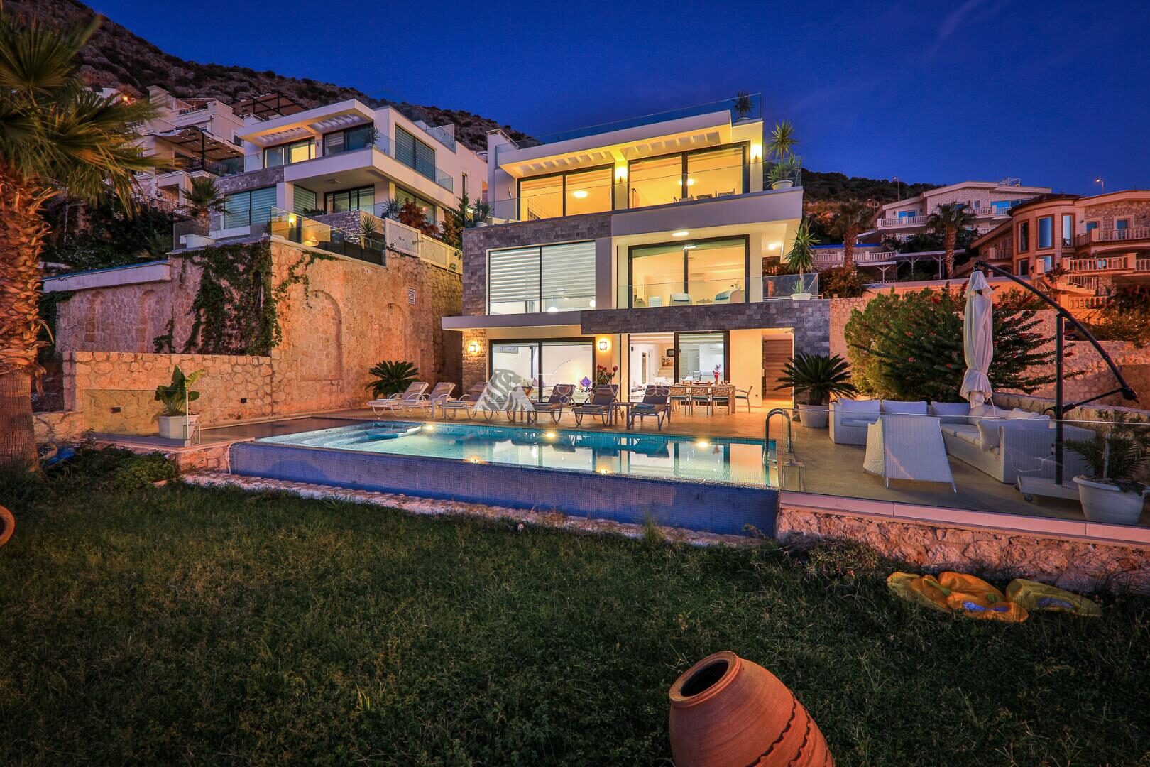 Villa Setara — 1