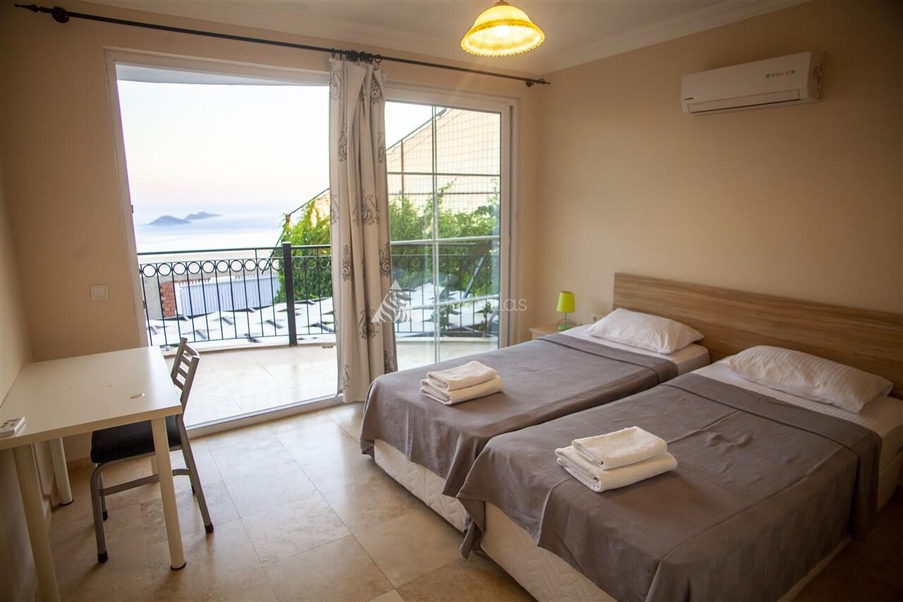 Villa Zümrüt 4 – villa for rent in Kördere