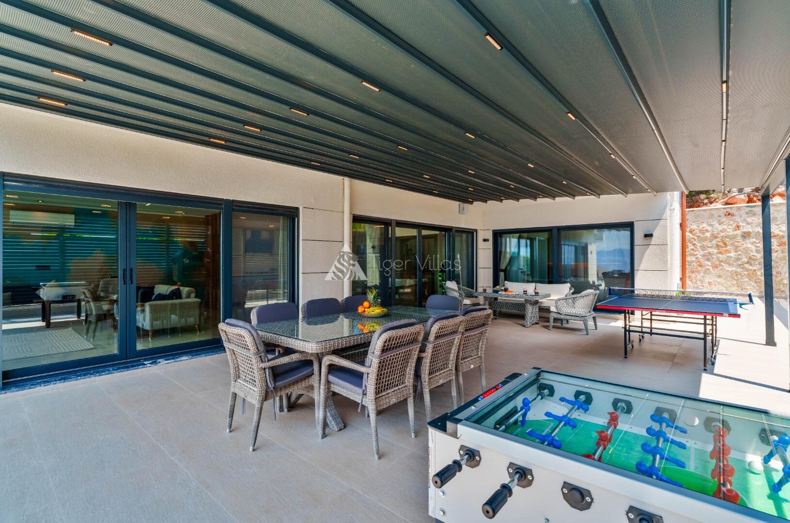 Villa Newcastle — 17
