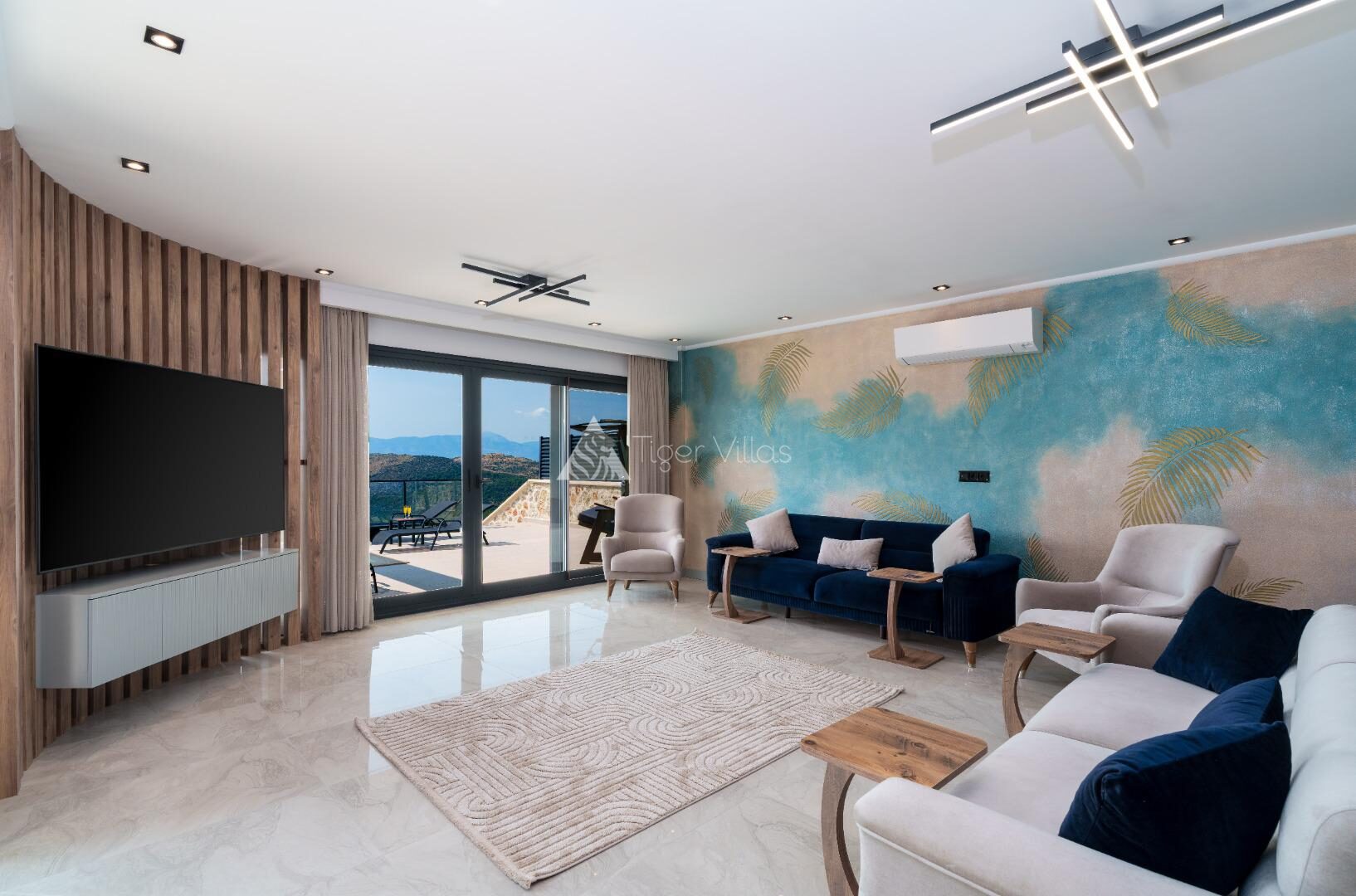 Villa Newcastle — 29