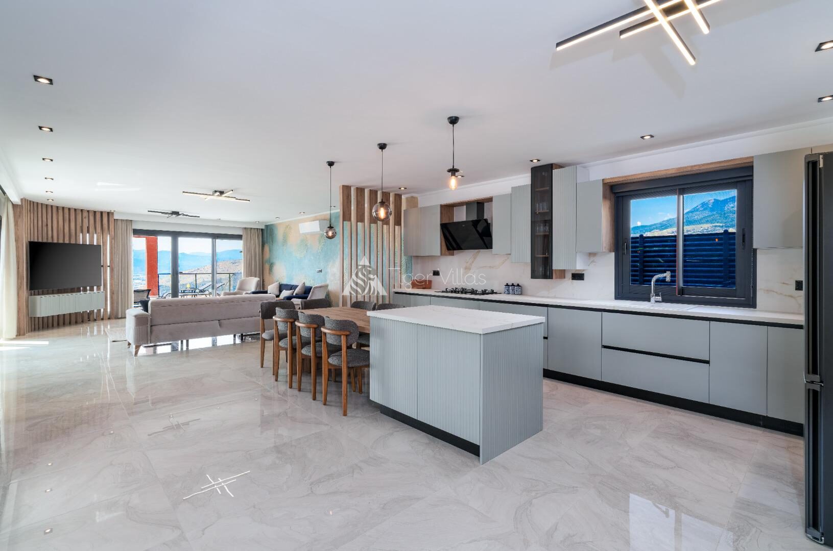 Villa Newcastle — 33