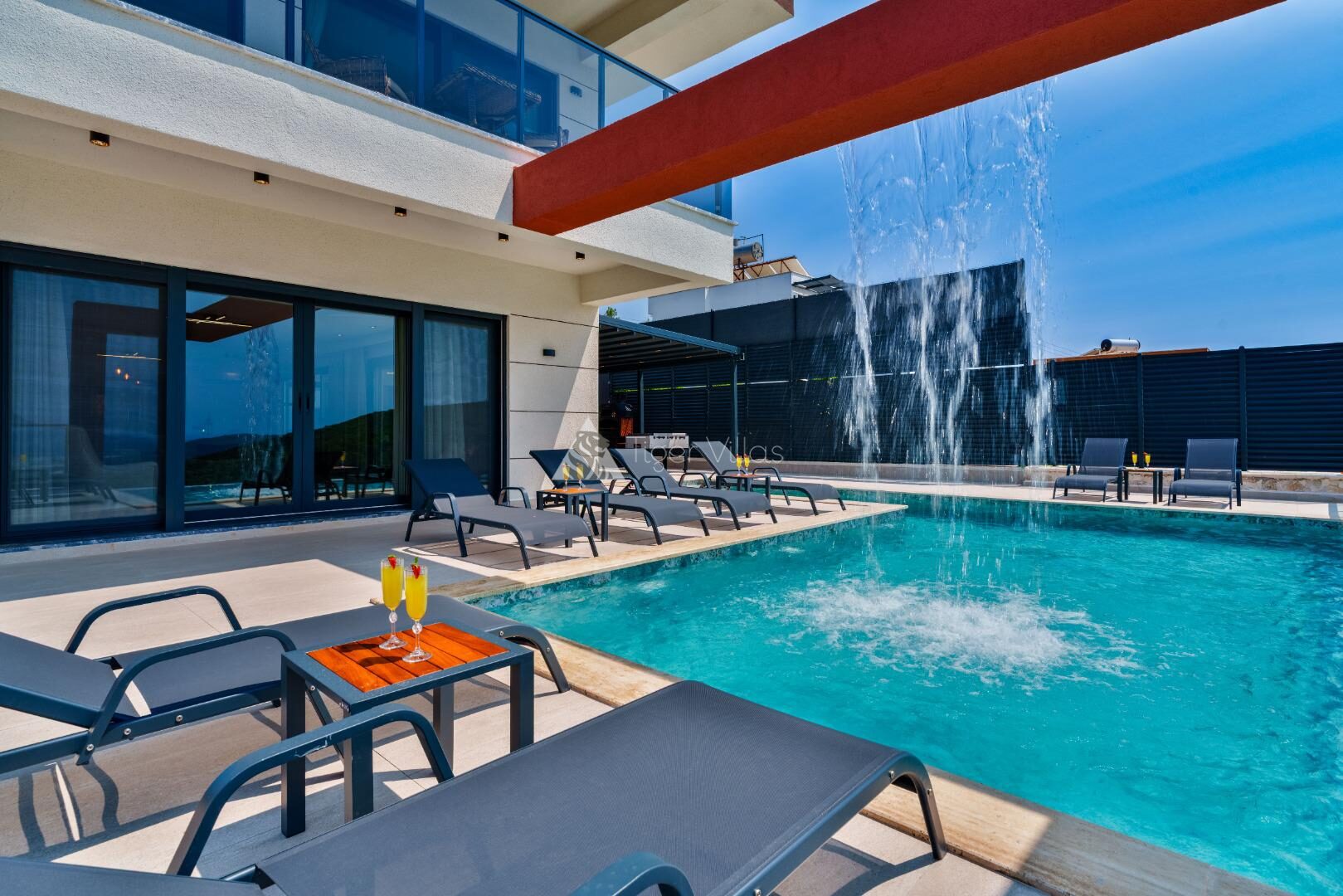 Villa Newcastle — 79