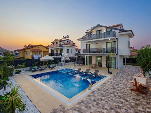 Villa Fullmoon 1 — 8