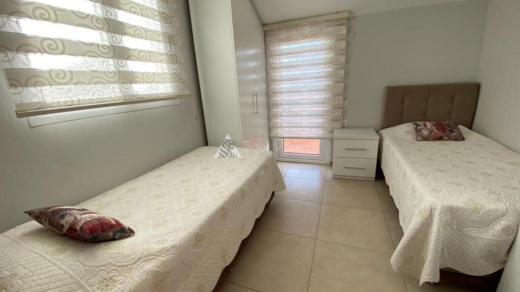 Villa Elisa — 17