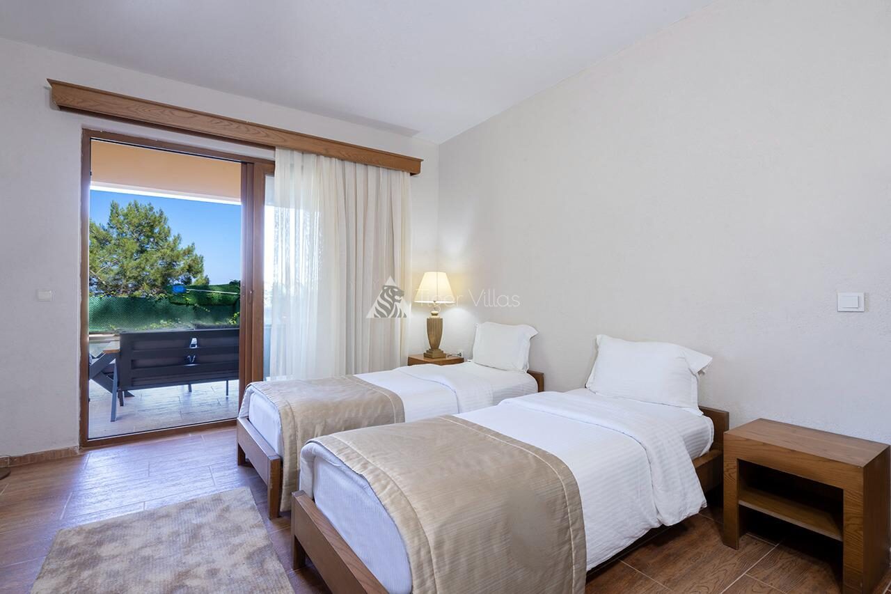 Villa Vgm 401 — 10