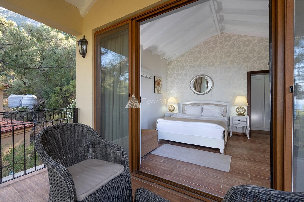 Villa Vgm 401 — 16