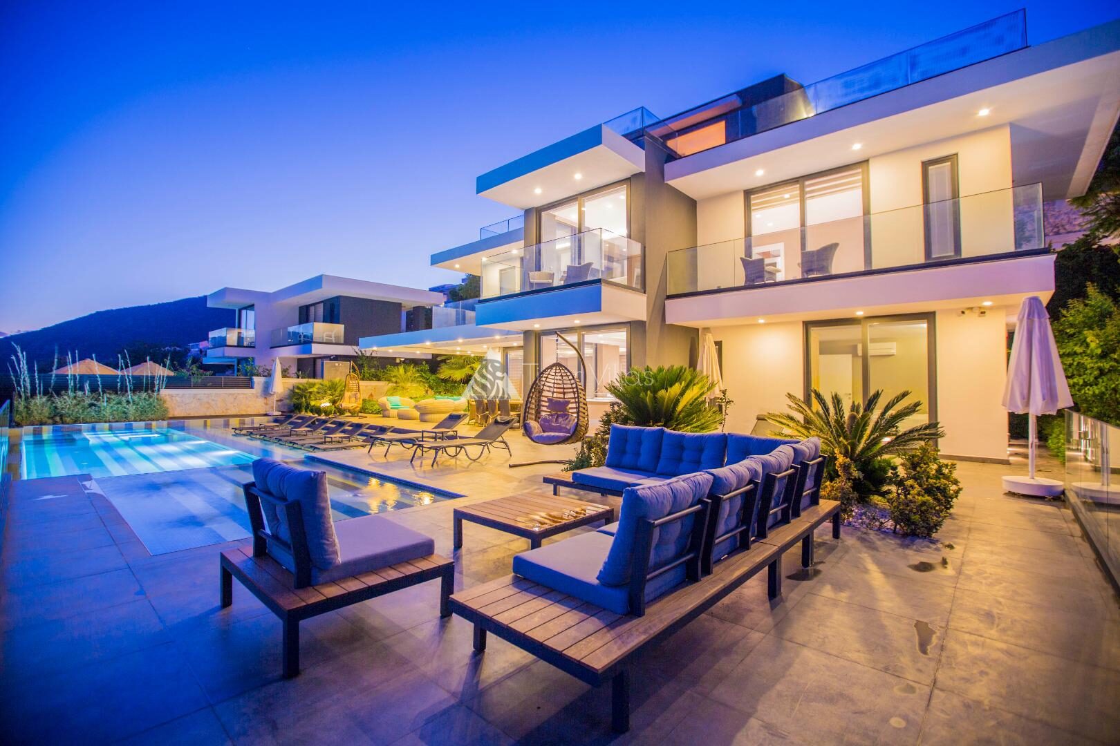 Villa Vogue – villa for rent in Kalamar