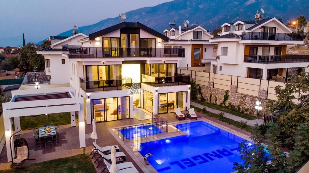 Villa Balkan 1 — 9