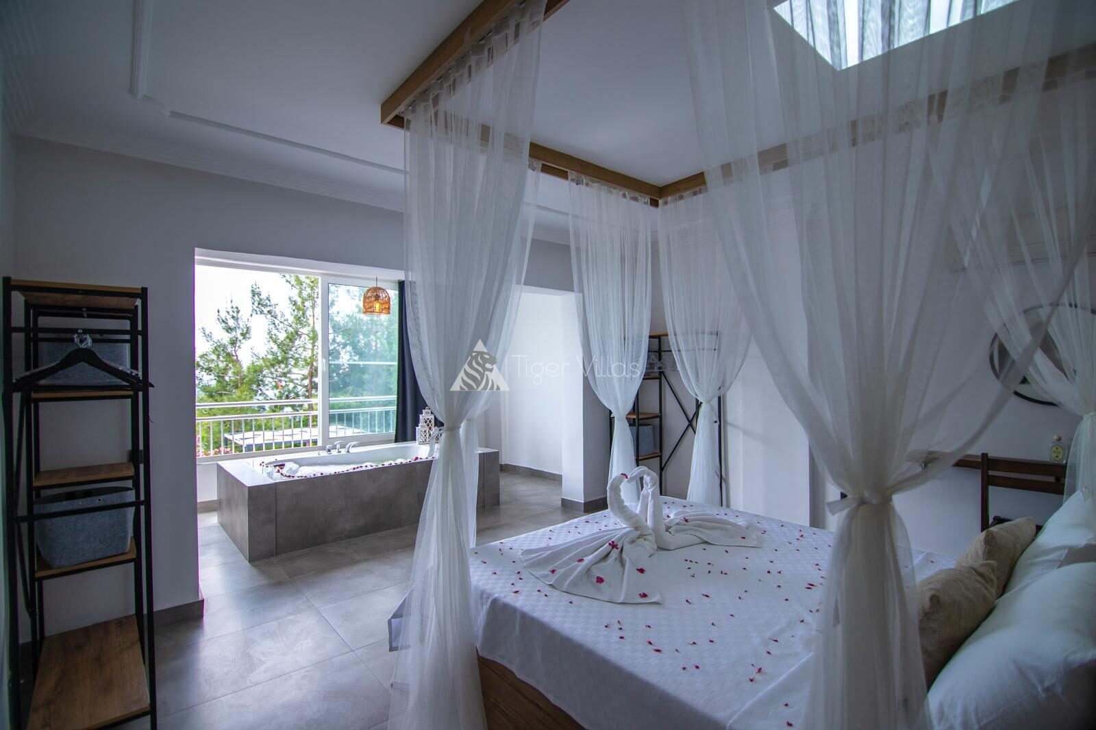 Villa Sultana — 14