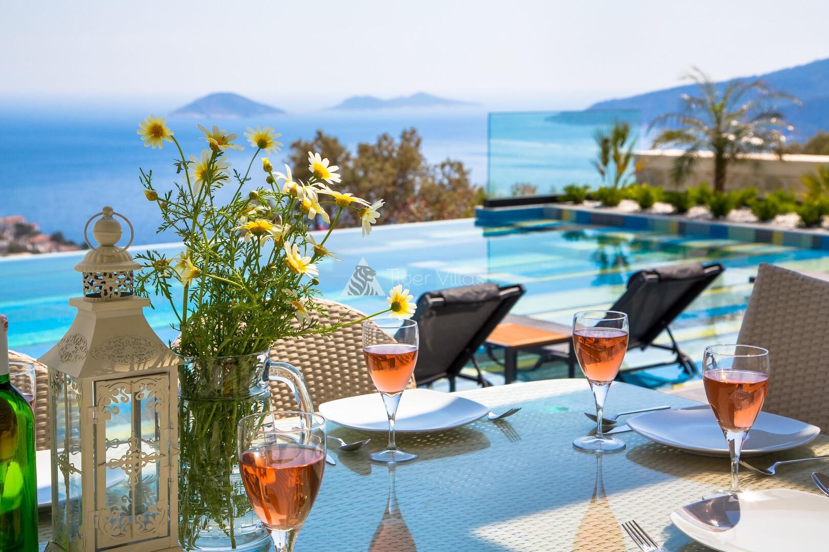 Villa Vogue – villa for rent in Kalamar