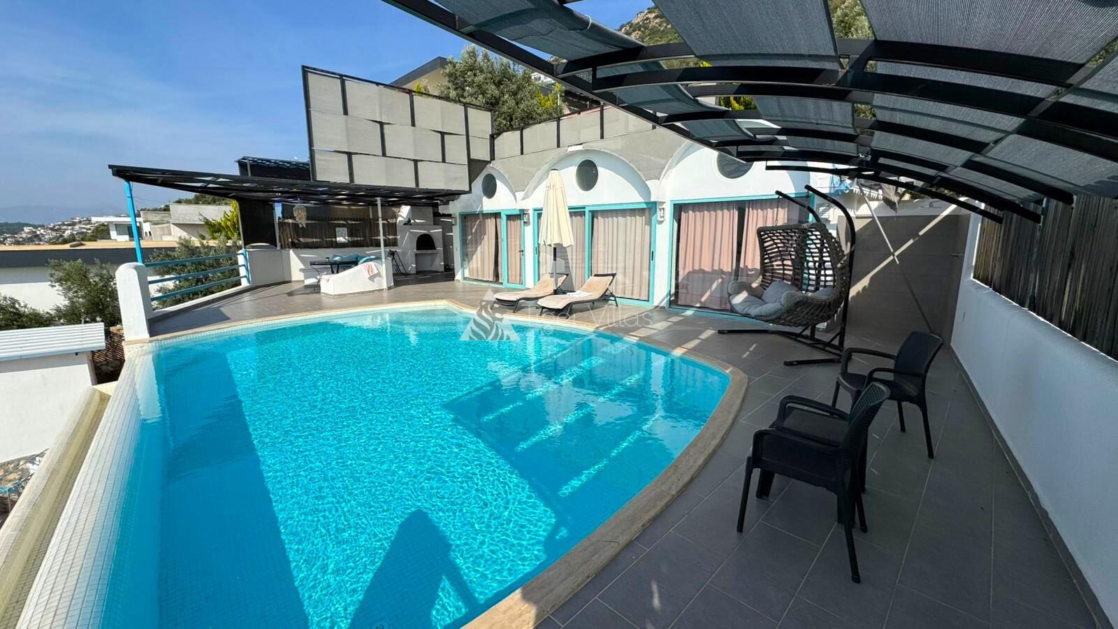 Villa Adora 1 — 6