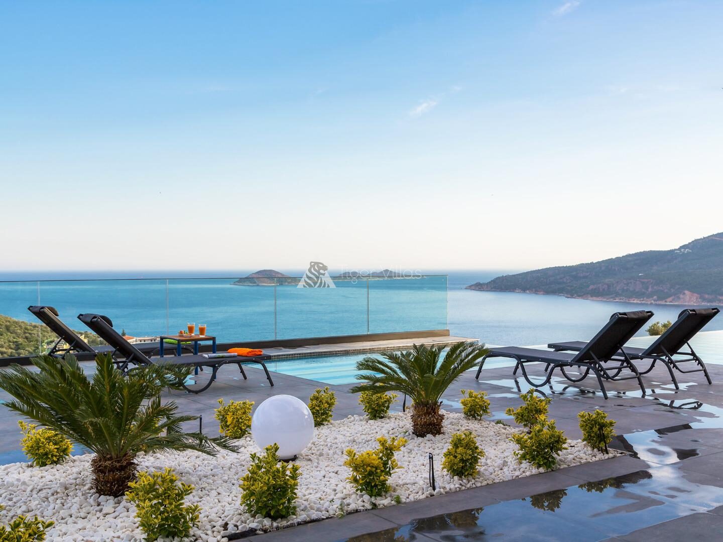 Villa Vogue – villa for rent in Kalamar