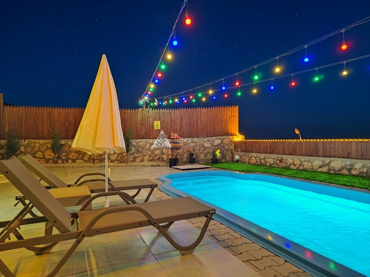 Villa Gökkuşağı Aklar — 2