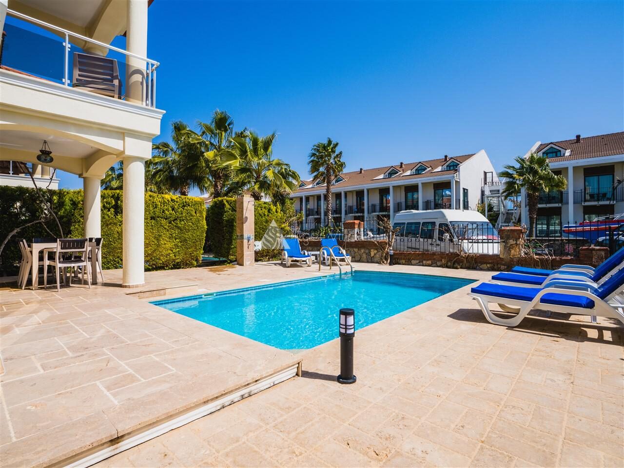 Villa Oyster 1 — 7