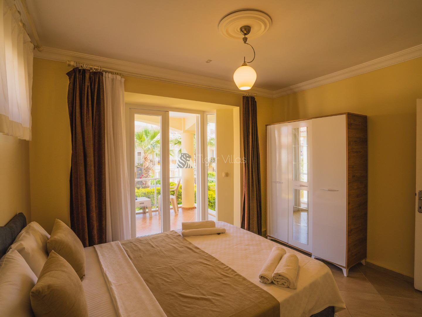 Villa Pearl 9 — 19