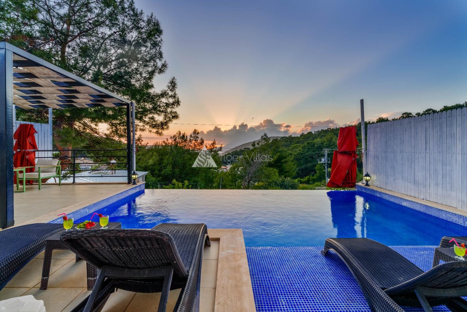 Villa Truva – villa for rent in Akbel