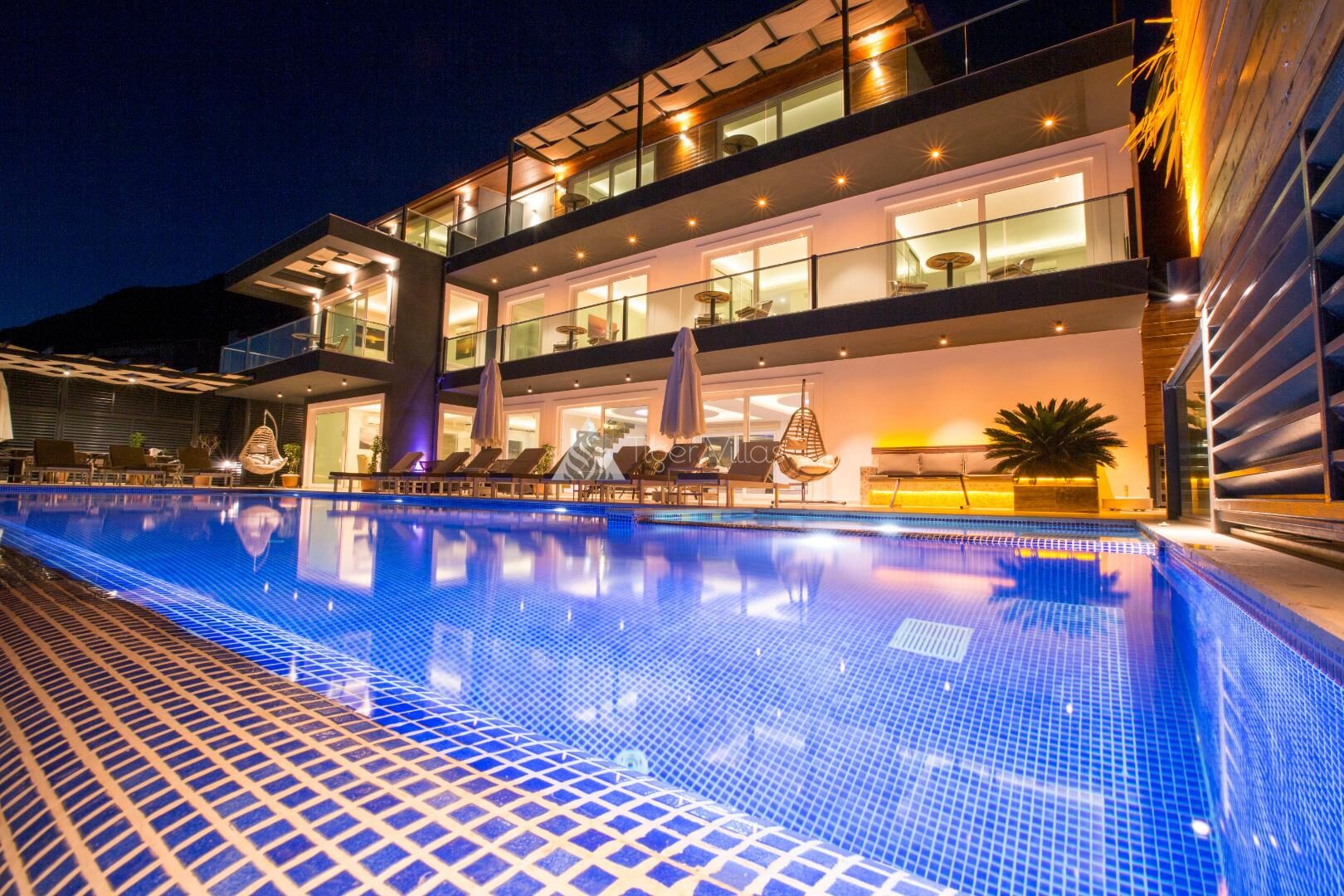 Villa Montana — 9