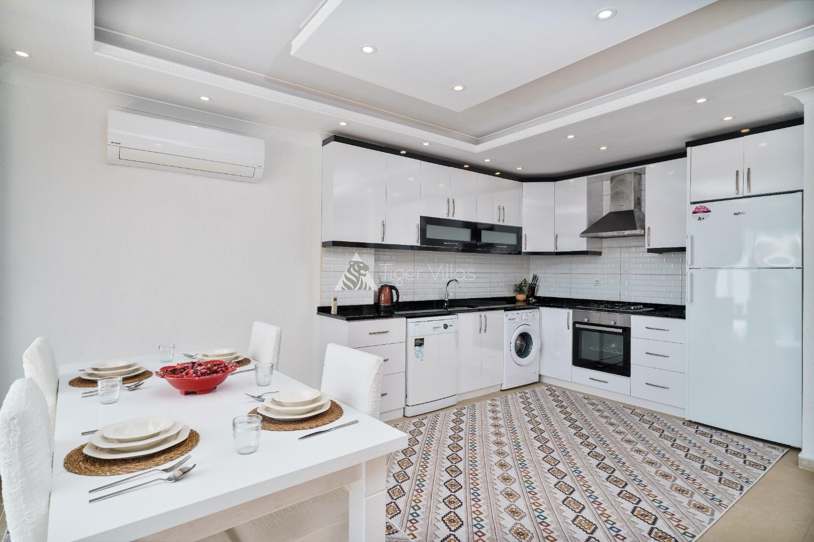 Villa Truva – villa for rent in Akbel