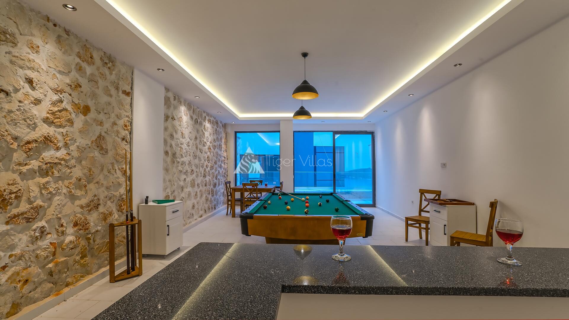 Villa Hillside 3 — 30
