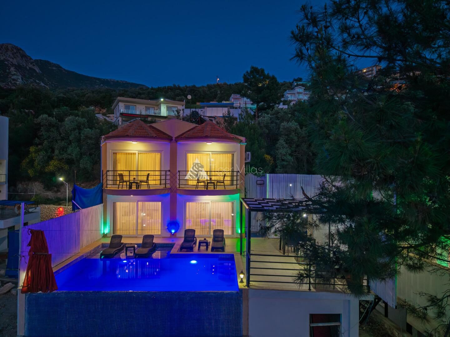 Villa Truva – villa for rent in Akbel