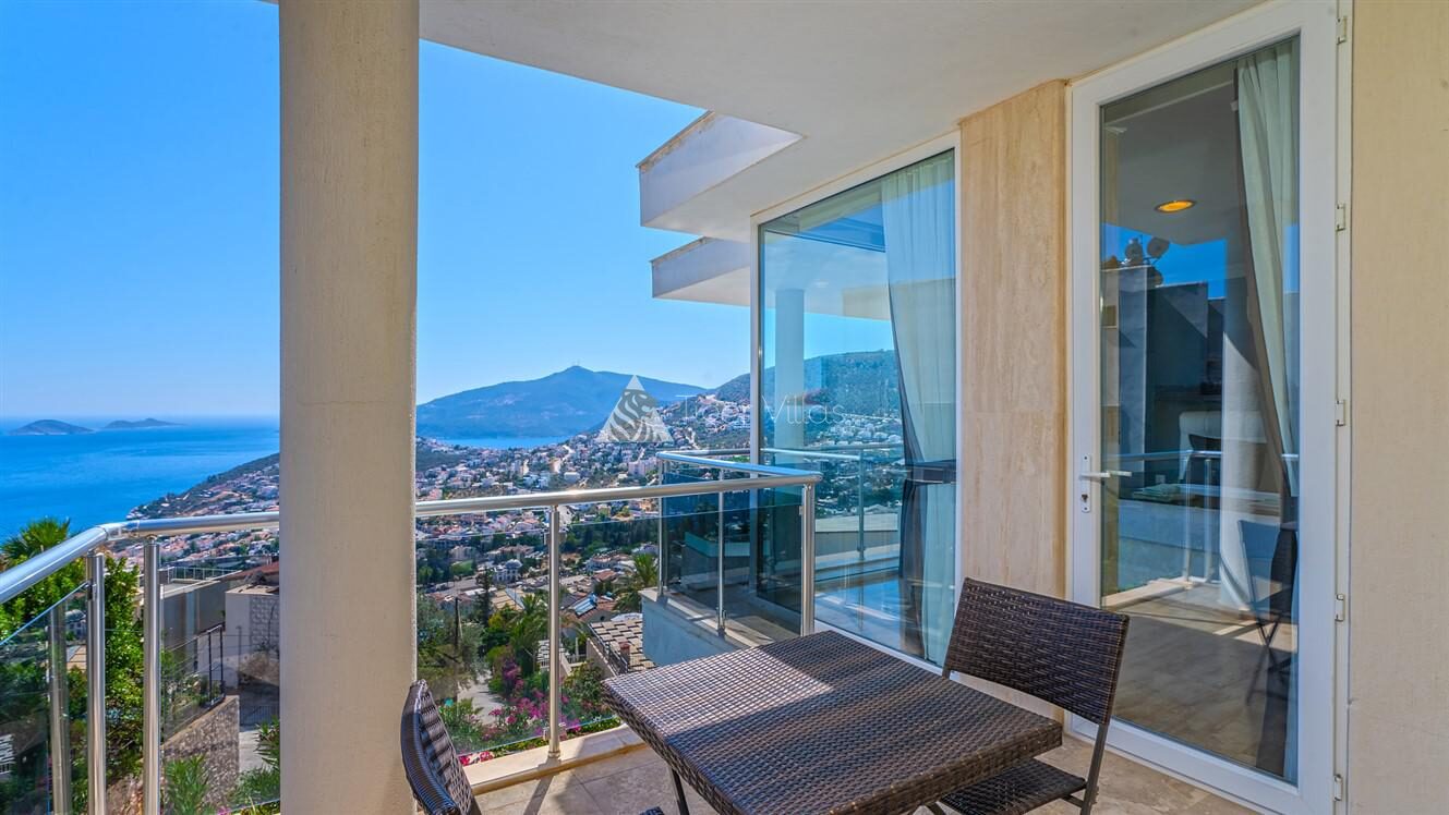 Villa Neptune — 23