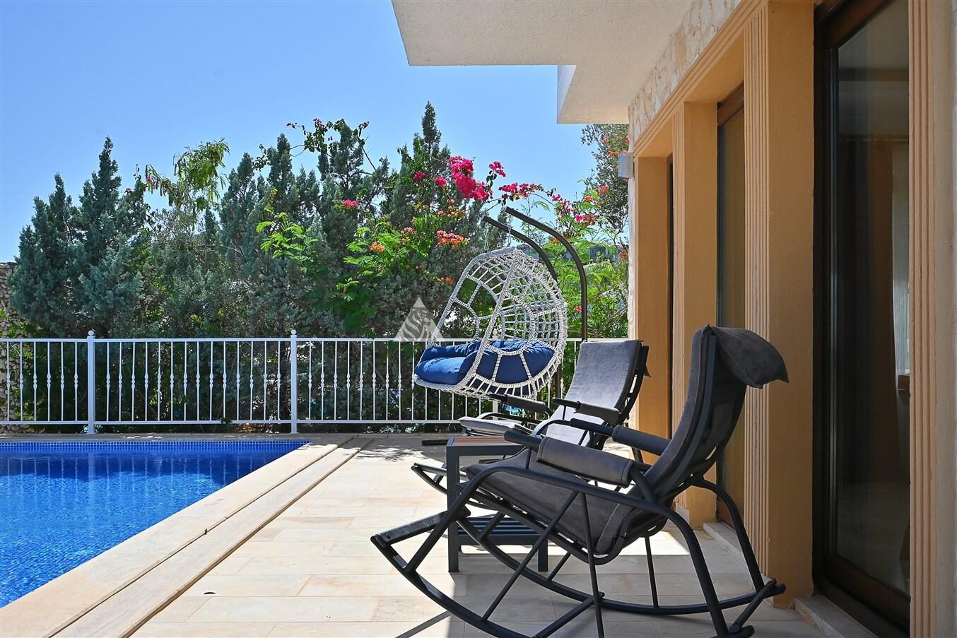 Villa Dionysus — 6