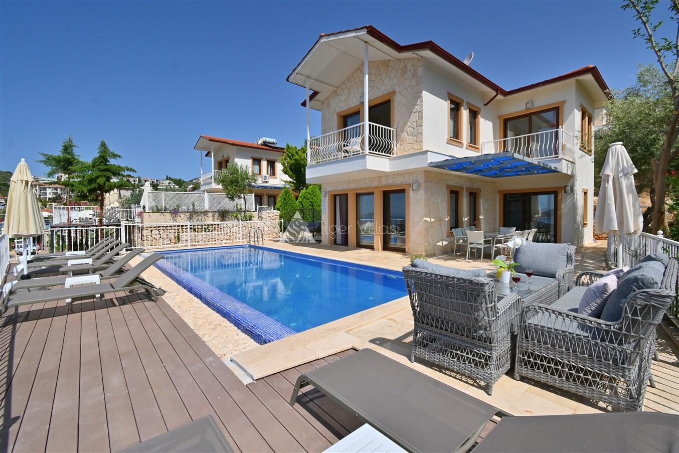 Villa İris — 10