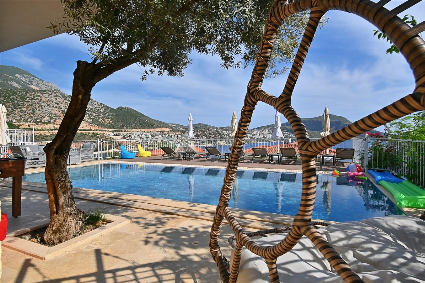 Villa Hermes 1 – villa for rent in Ortaalan