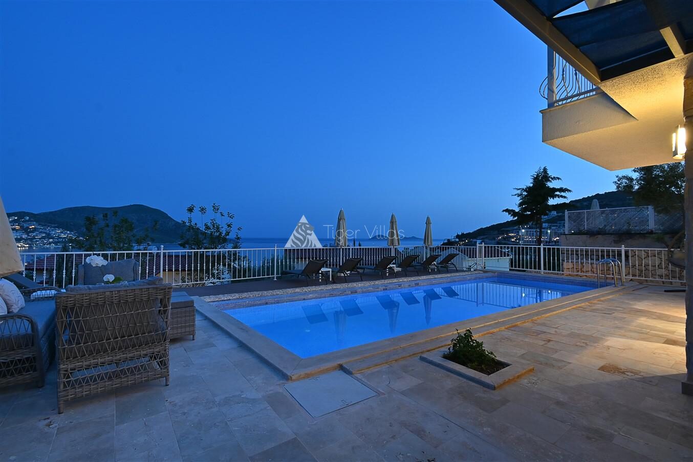 Villa İris — 16