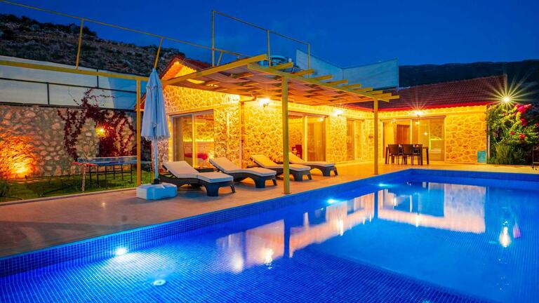Villa Atilla — 1