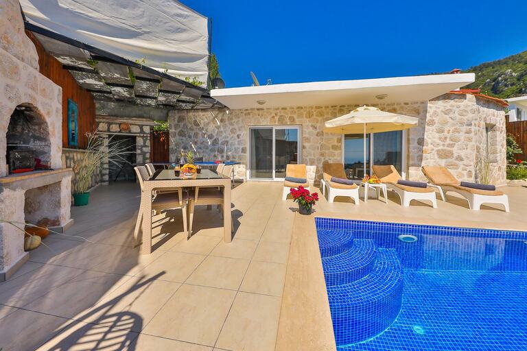 Villa Petek — 1