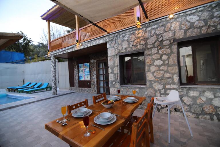 Villa Yelsa — 3