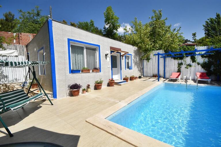 Villa Pandora 1 — 1