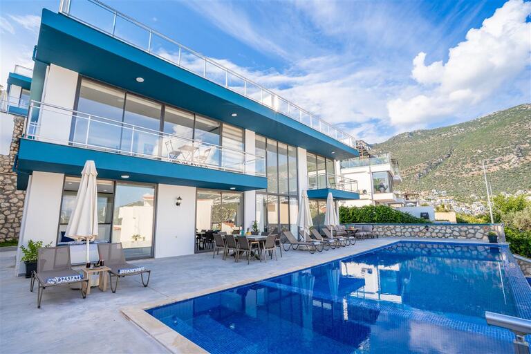 Villa Özgen Duo — 2