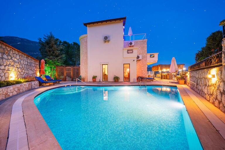 Villa Tashla — 1